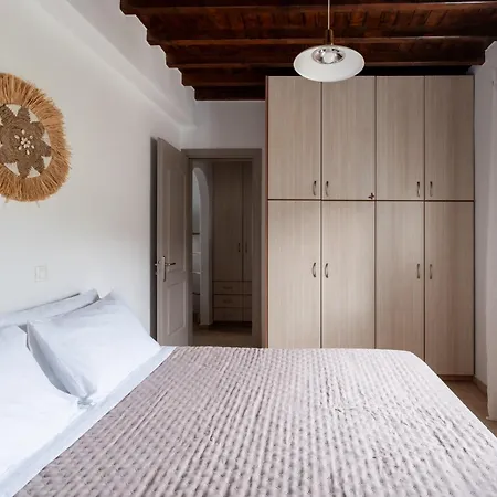 Aparthotel Hillside Collection - By Hospirit